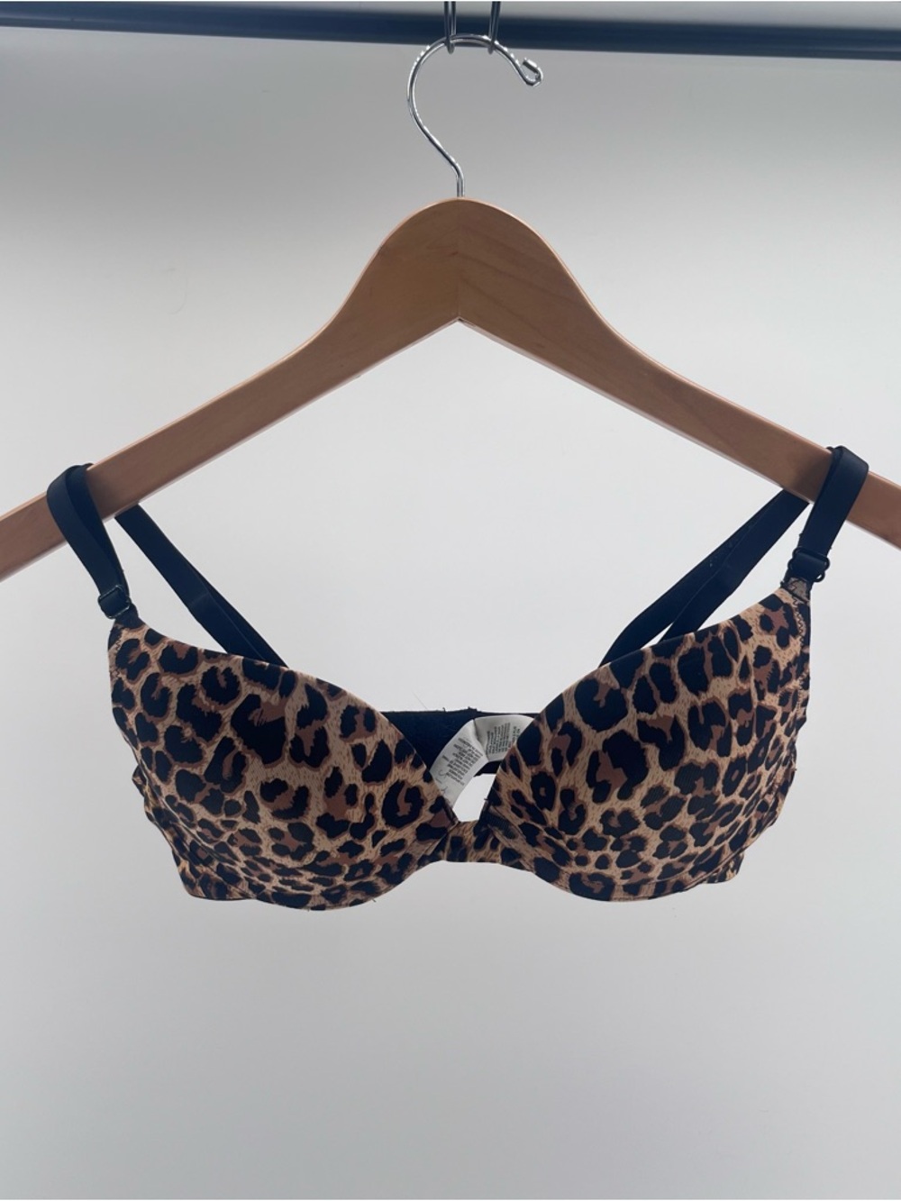 Forever 21 Leopard Push Up Bra 34B Y2K Animal Print T-Shirt Bra - Picture 9 of 10
